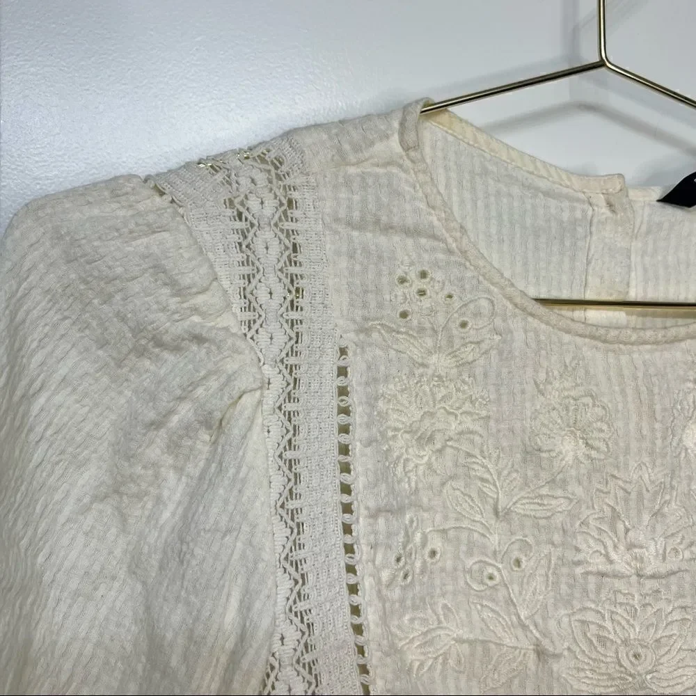 Zara Crotchet Lace Crop Blouse